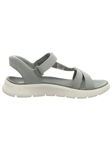 Skechers in grün