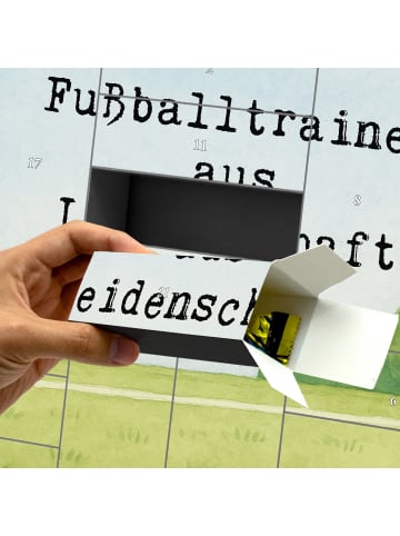 Mr. & Mrs. Panda Adventskalender Zum Befüllen Fußballtrainer Lei... in Weiß