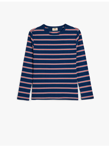 KOTON T-shirt in Marineblau Gestreift