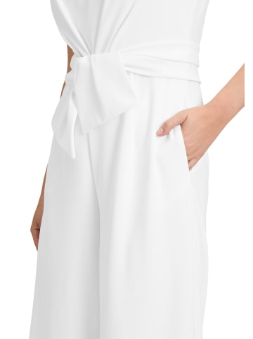 Vera Mont Jumpsuit mit weitem Bein in Rohweiß