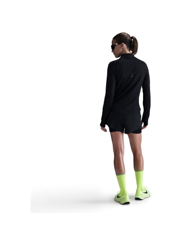 Nike Shirt W NK SWIFT DF UV HZ TOP in Schwarz017