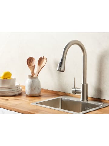 Beliani Küchenarmatur PAIMUN in Silber - (W) 21 x (H) 39 x (L) 5 cm