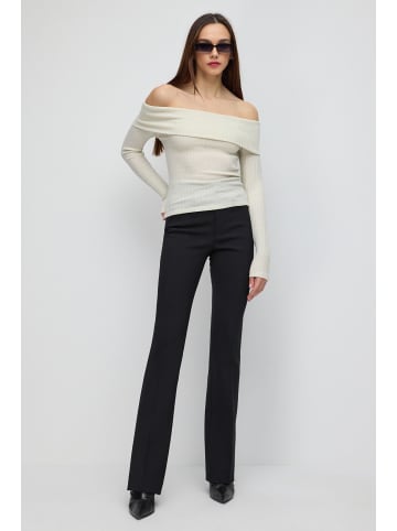 NO MATTER WHAT Blouse in Creme