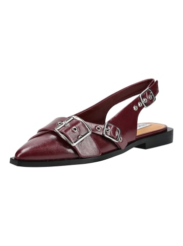 Steve Madden Ballerinas in Cherry