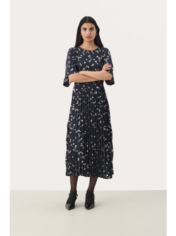 PART TWO Kleid SarafinaPW Easy fit in Navy Foil Print