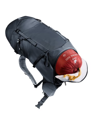 Deuter Wanderrucksack Futura 30 SL in Schwarz