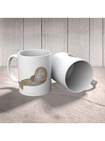 Mr. & Mrs. Panda Kindertasse Robbe Lachen ohne Spruch in Weiß