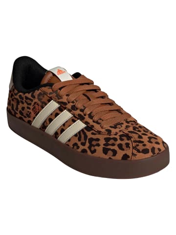 adidas Sneaker Low in Braun