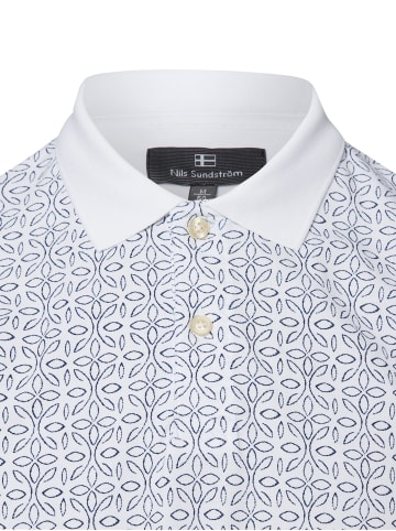 Nils Sundström Nils Sundström in weiß marine