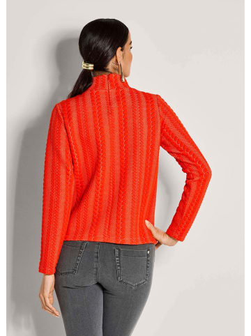 MADELEINE Sweatshirt mit Zopfstruktur in rot