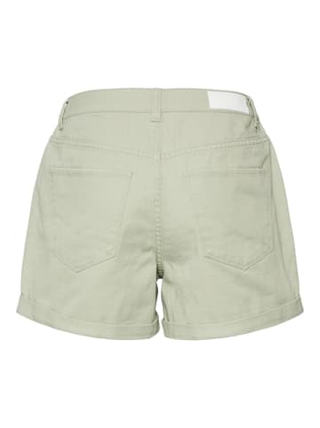 Vero Moda Short VMNINETEEN HR LOOSE regular/straight in Grün