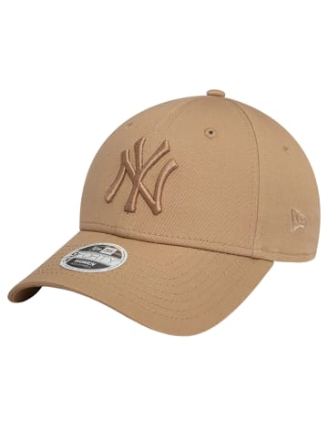 NEW ERA New Era Wmns League Essentials 9TWENTY New York Yankees Cap in Beige