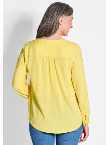 GOLDNER Kurzgröße:  Tunika Elegante Viskosebluse mit V-Ausschnitt in gelb