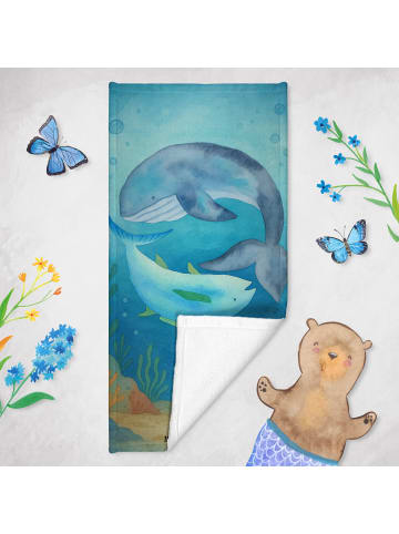 Mr. & Mrs. Panda Badhandtuch Walfisch Thunfisch Design ohne Spruch in Gelb Pastell