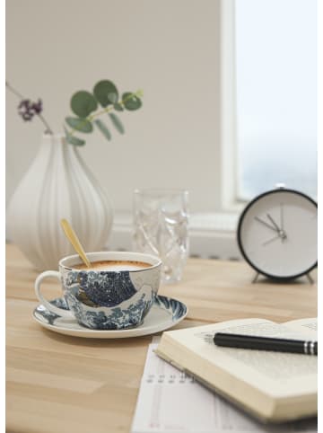 Goebel Milchkaffeetasse " Hokusai  Die Welle " in blau weiß