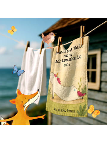 Mr. & Mrs. Panda Handtuch Einhorn Yoga Design mit Spruch in Weiß