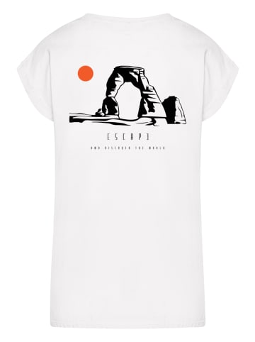 F4NT4STIC Extended Shoulder T-Shirt Escape Discover the World Savannah in weiß