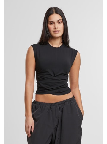 Urban Classics Cropped T-Shirts in black