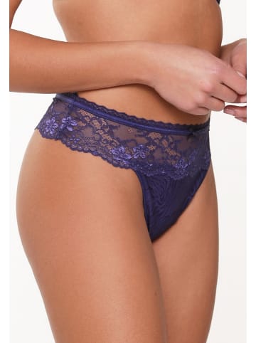 Linga Dore String DAILY in Blue ribbon jacquard