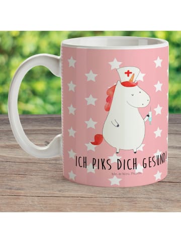 Mr. & Mrs. Panda Kindertasse Einhorn Krankenschwester mit Spruch in Rot Pastell