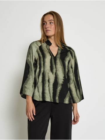 Peppercorn Bluse in Grape Leaf Print
