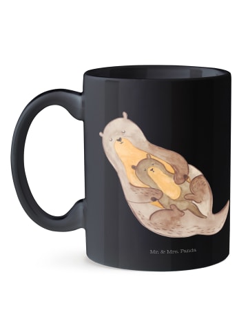 Mr. & Mrs. Panda Tasse Otter Kind ohne Spruch in Schwarz