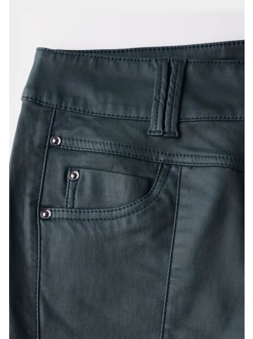 Street One Hose in cool vintage green