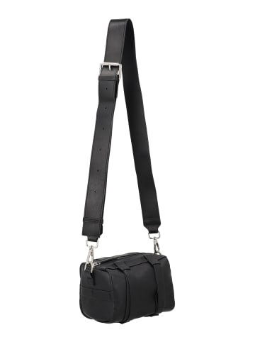 faina Women Satchel in Black