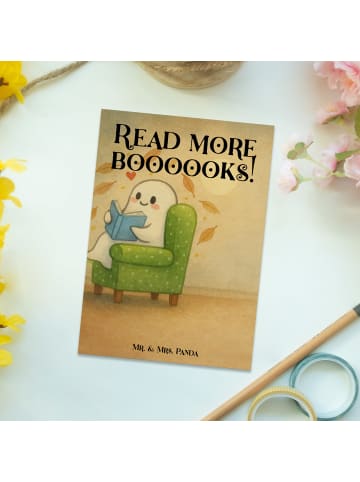 Mr. & Mrs. Panda Postkarte Gespenst  Buch  Design mit Spruch in Weiß