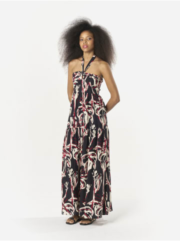 KOROSHI Ein langes Neckholderkleid für Frauen in Schwarz