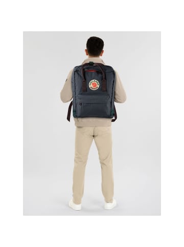 FJÄLLRÄVEN Kanken Daypack 36 cm in graphite-blackberry