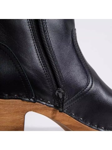 Woody Schnürschuh in creme
