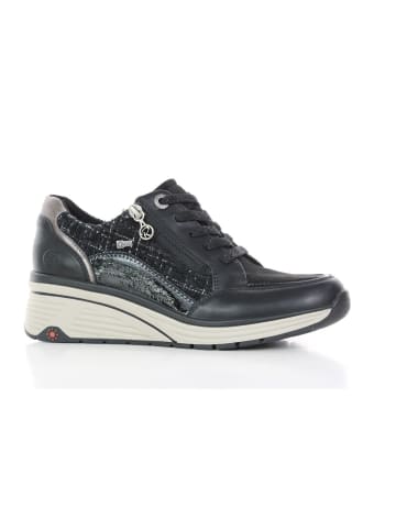 Sneaker in Black
