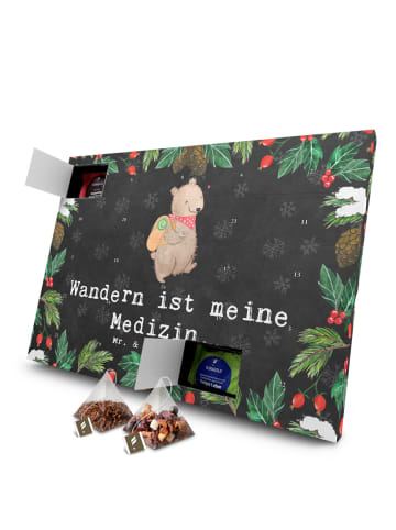 Mr. & Mrs. Panda Advents-Teekalender Bär Wandern mit Spruch in Kreidetafel
