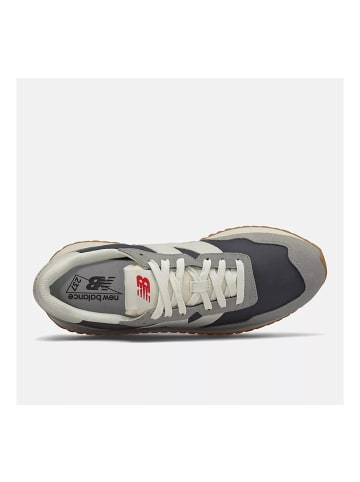 New Balance Turnschuhe 237 in Grau