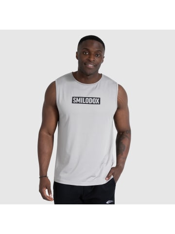 SMILODOX Performance Tank Top Marques in Grau