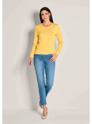 MADELEINE Leichtes Feinstrick-Oberteil mir Rundhals in goldgelb / melange