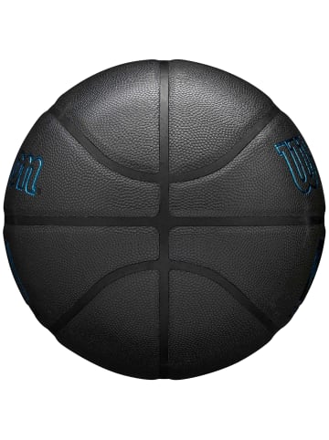 Wilson Wilson NBA Forge Plus Ball in Schwarz