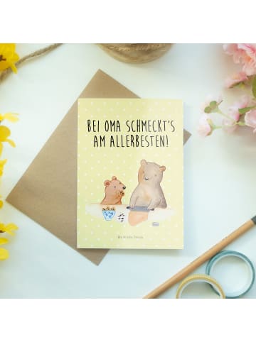 Mr. & Mrs. Panda Babykarte Oma Backen mit Spruch in Gelb Pastell