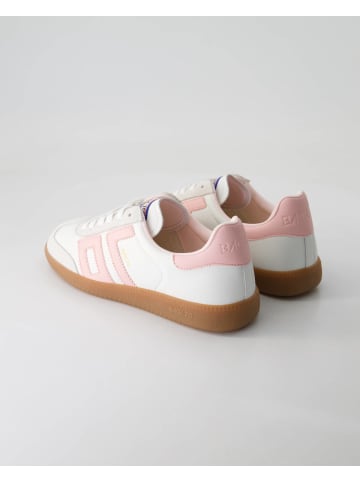 Back 70 Sportliche Schnürschuhe in Weiß