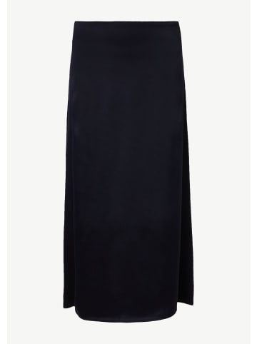 comma Rock in 5976_navy