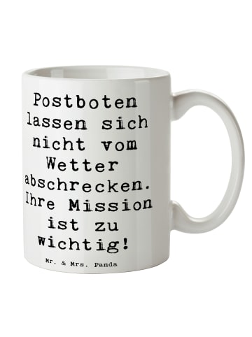Mr. & Mrs. Panda Kaffeebecher Spruch Postbote Held mit Spruch in Weiß