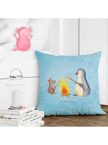 Mr. & Mrs. Panda Couch Kissen Pinguin Lagerfeuer ohne Spruch in Eisblau