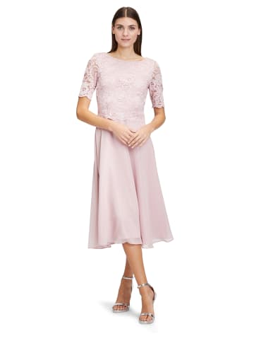 Vera Mont Cocktailkleid mit Spitze in Foggy Rose