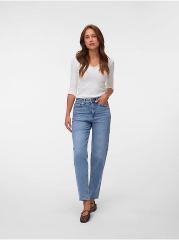 Vero Moda Mom Jeans in Light Blue Denim