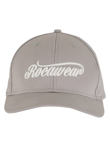 Rocawear Snapback in wet weather