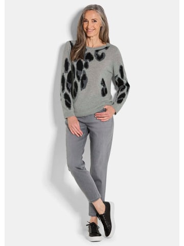 GOLDNER Kurzgröße:  Langarm Strickpullover im Leo-Design in grau / gemustert