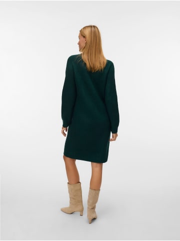 Vero Moda Strickkleid in Pine Grove