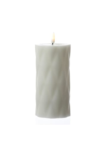Deluxe Homeart LED Kerze Mia mit Rautenmuster Echtwachs H: 15cm D: 7,5m in weiß