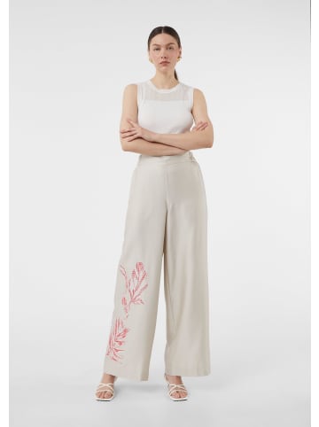 comma Hose lang in Beige